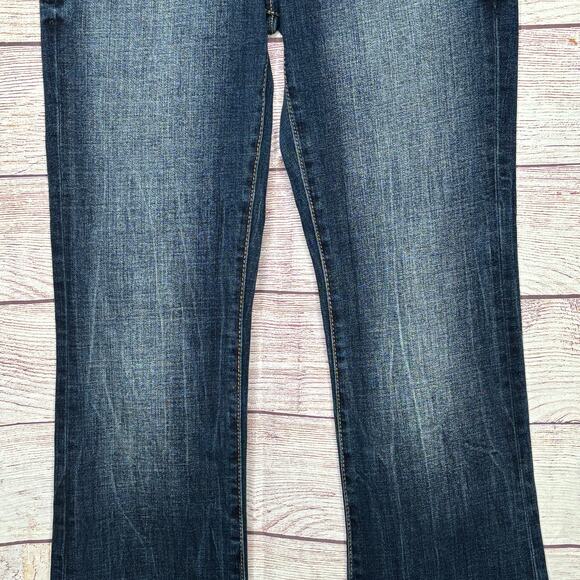 BKE Women's Stella Mid Rise Slim Fit Boot Cut Western Denim Jeans Size 26 x 31.5 - Picture 9 of 11